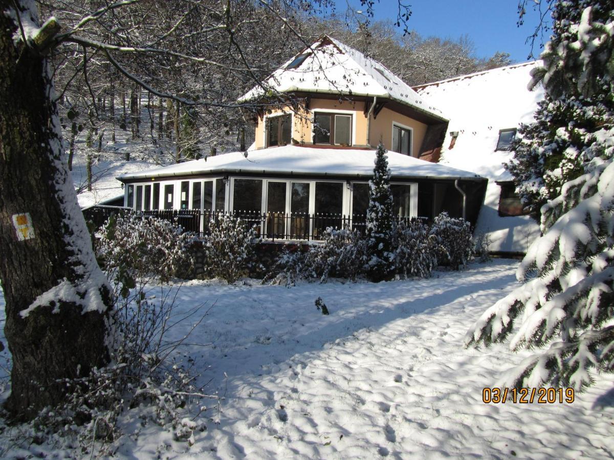 Hotel Sikfokut Noszvaj Exterior photo